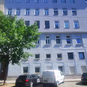 smart-mini.vienna-besthotels.com/